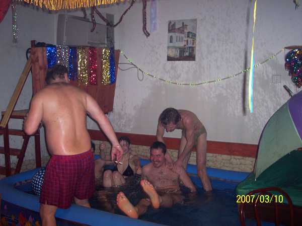 100_1542