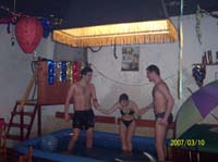 100_1530