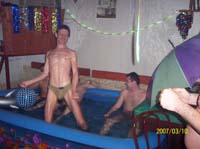 100_1551